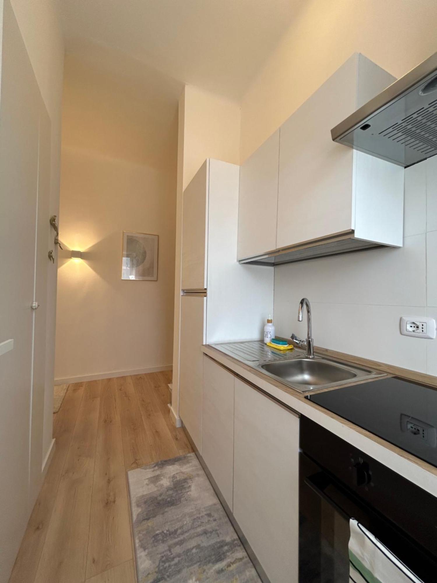V&C Home Rental Specialist Appartamenti Fronte Lago Maggiore Germignaga Exterior foto